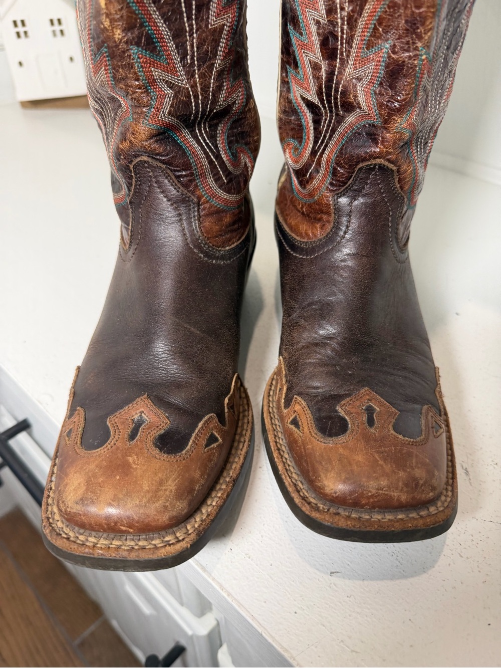Ariat Women's 6.5B Brown Leather Cowboy Boots Western Cowgirl Square Toe Riding - Picture 2 of 7
